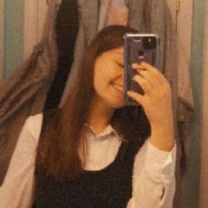 Meet your Posher, Leah